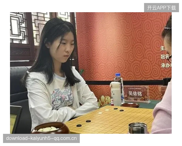 吴依铭再战金恩持：从“小女孩梦想”到“超越极限”的力量之旅